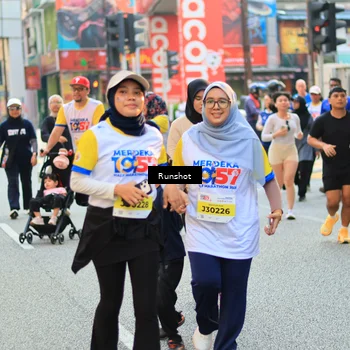 Runner Photo 4894307