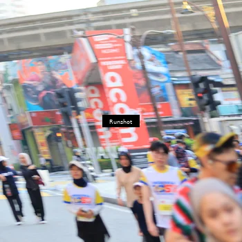Runner Photo 4894309