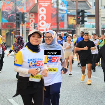 Runner Photo 4894314