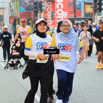 Runner Photo 4894317