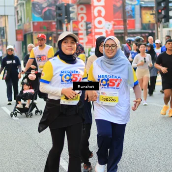Runner Photo 4894318