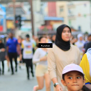Runner Photo 4894337