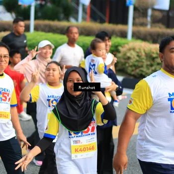 Runner Photo 4894343