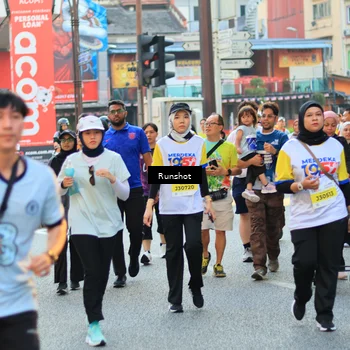Runner Photo 4894355