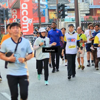 Runner Photo 4894356