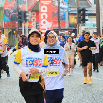 Runner Photo 4894373