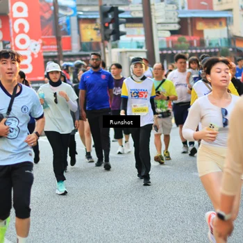 Runner Photo 4894376