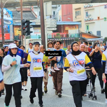 Runner Photo 4894388