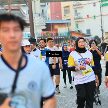 Runner Photo 4894391