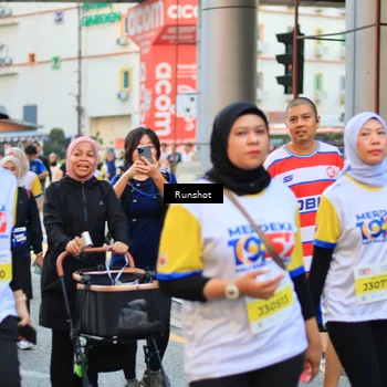 Runner Photo 4894451