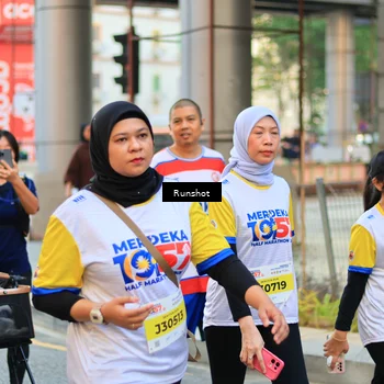 Runner Photo 4894454
