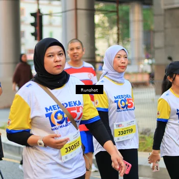 Runner Photo 4894503