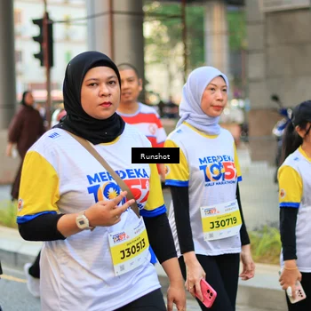 Runner Photo 4894537
