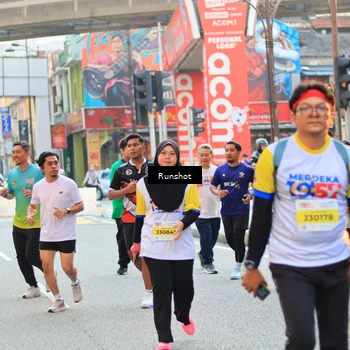 Runner Photo 4894559