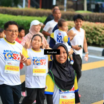 Runner Photo 4894563