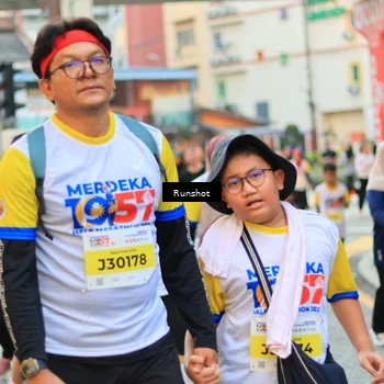 Runner Photo 4894636