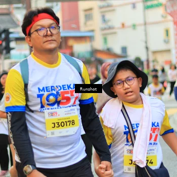 Runner Photo 4894639