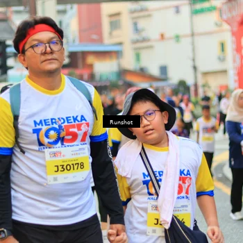 Runner Photo 4894658