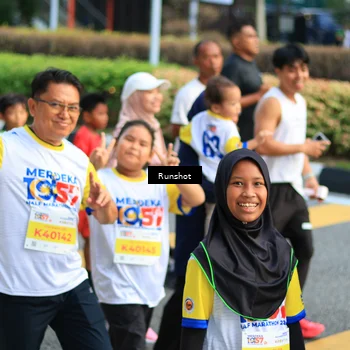 Runner Photo 4894669