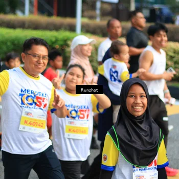 Runner Photo 4894693
