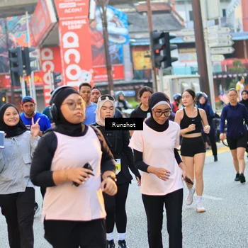 Runner Photo 4894696
