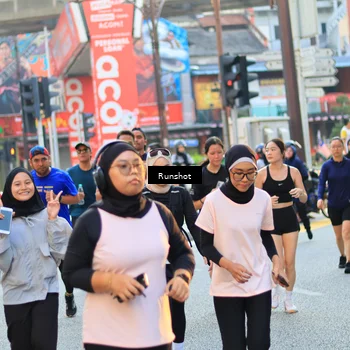 Runner Photo 4894722