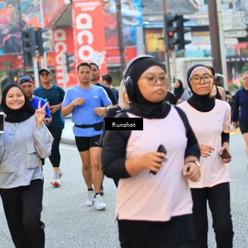 Runner Photo 4894723