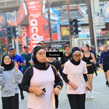 Runner Photo 4894724