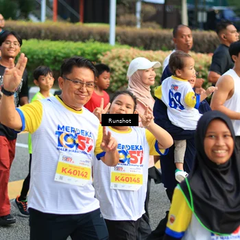 Runner Photo 4894726