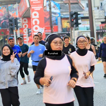 Runner Photo 4894734