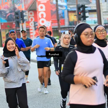 Runner Photo 4894750