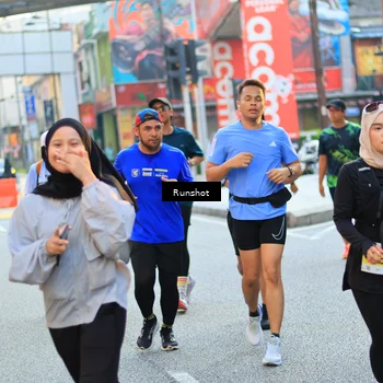 Runner Photo 4894756