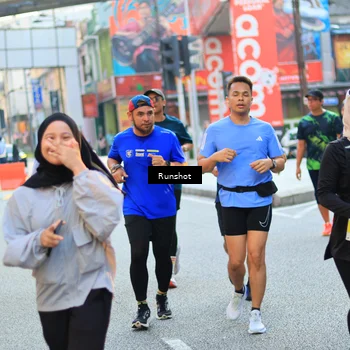 Runner Photo 4894757