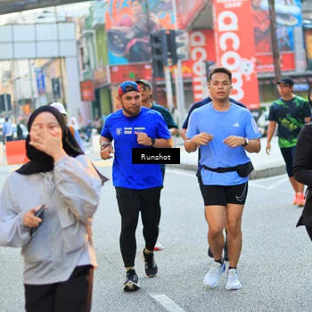 Runner Photo 4894764
