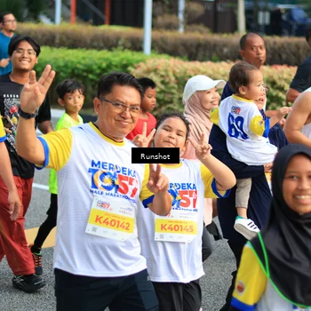 Runner Photo 4894768