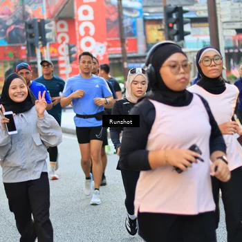 Runner Photo 4894775