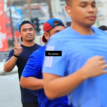 Runner Photo 4894875