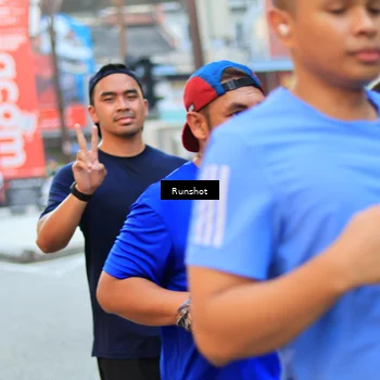 Runner Photo 4894876