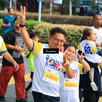 Runner Photo 4894877
