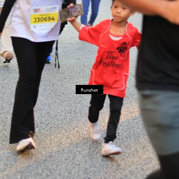 Runner Photo 4894975