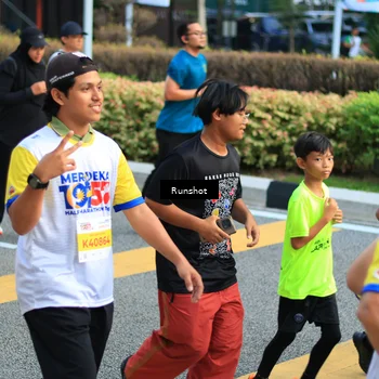 Runner Photo 4894982