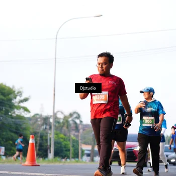 Runner Photo 4895217