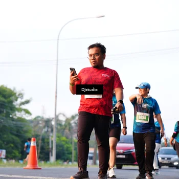 Runner Photo 4895365