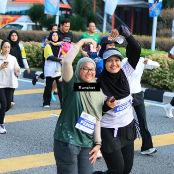 Runner Photo 4895403