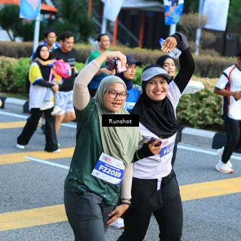 Runner Photo 4895454