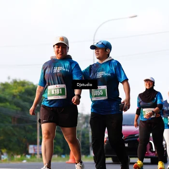 Runner Photo 4895672