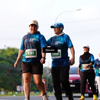 Runner Photo 4895697