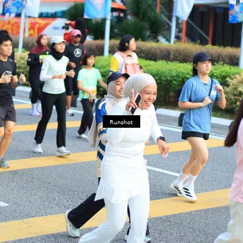 Runner Photo 4895941