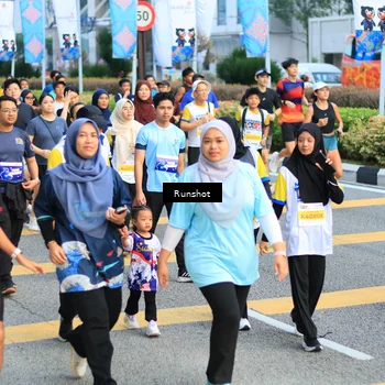Runner Photo 4896008