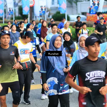 Runner Photo 4896102